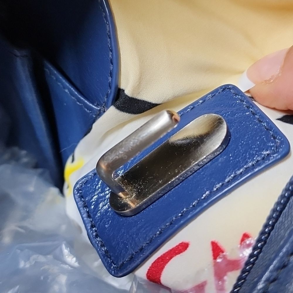 CHI brand leather handbag - Picture 11 of 14